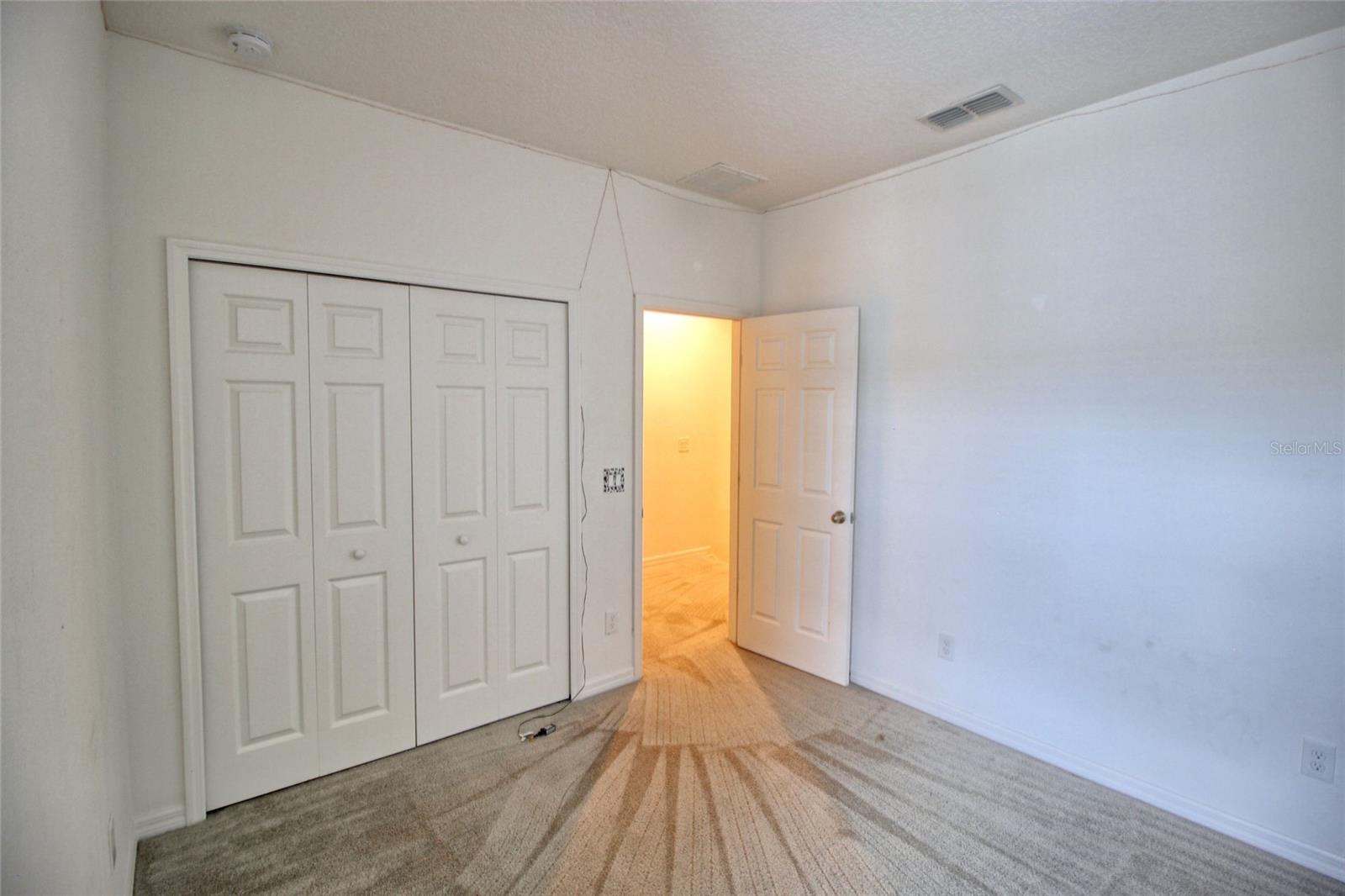 AMBERGATE - Residential Lease
