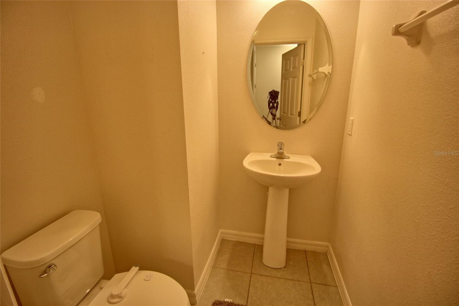 AMBERGATE - Residential Lease