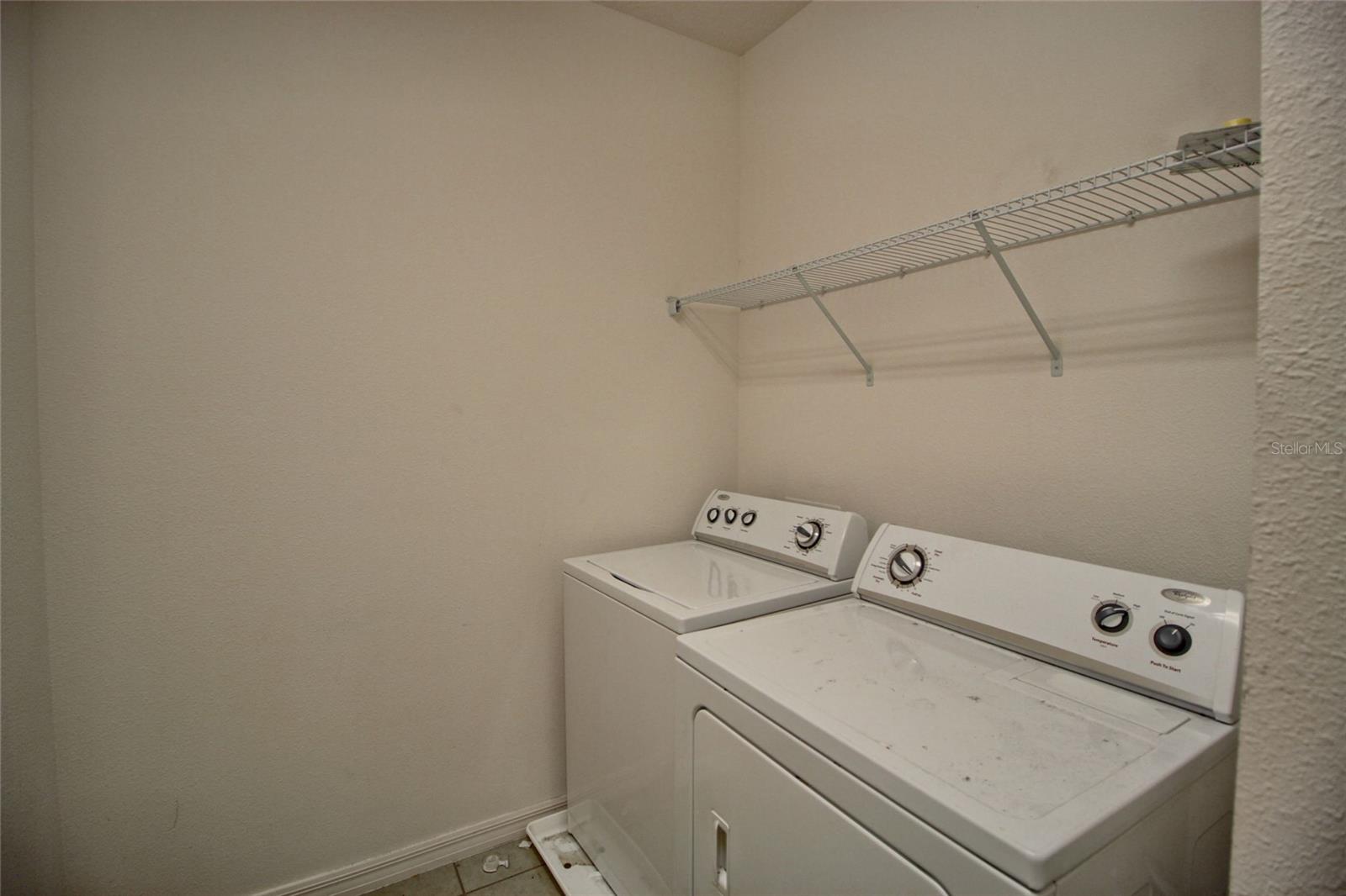 AMBERGATE - Residential Lease