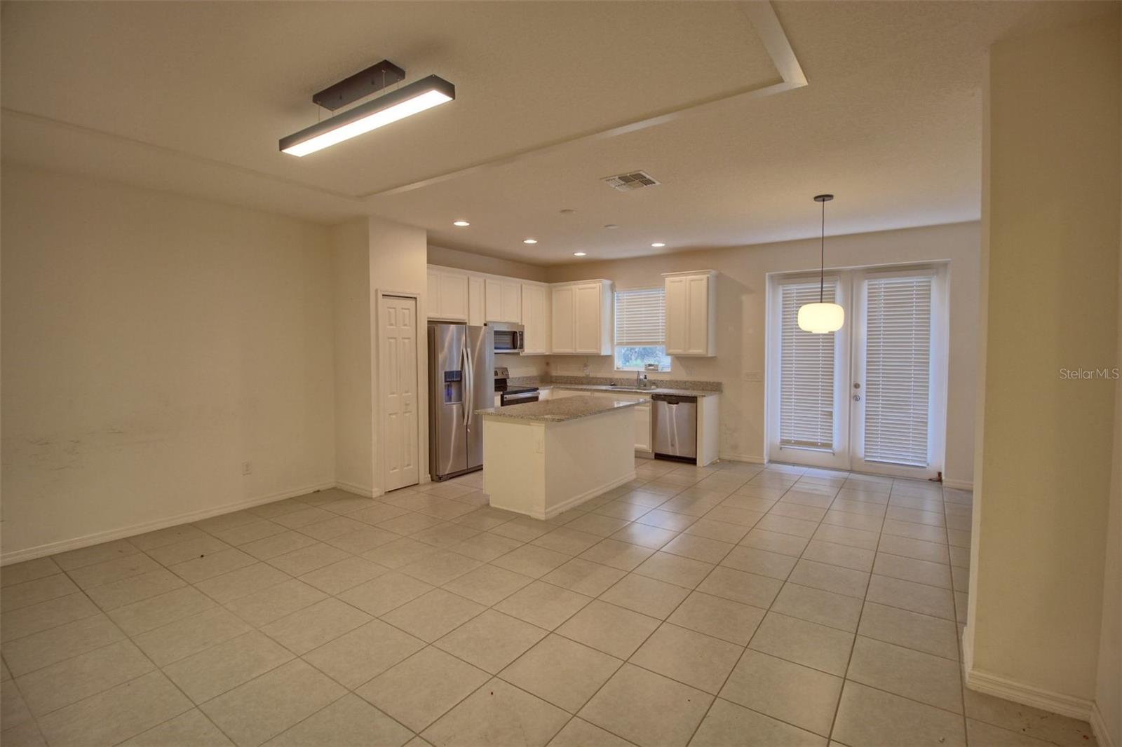 AMBERGATE - Residential Lease