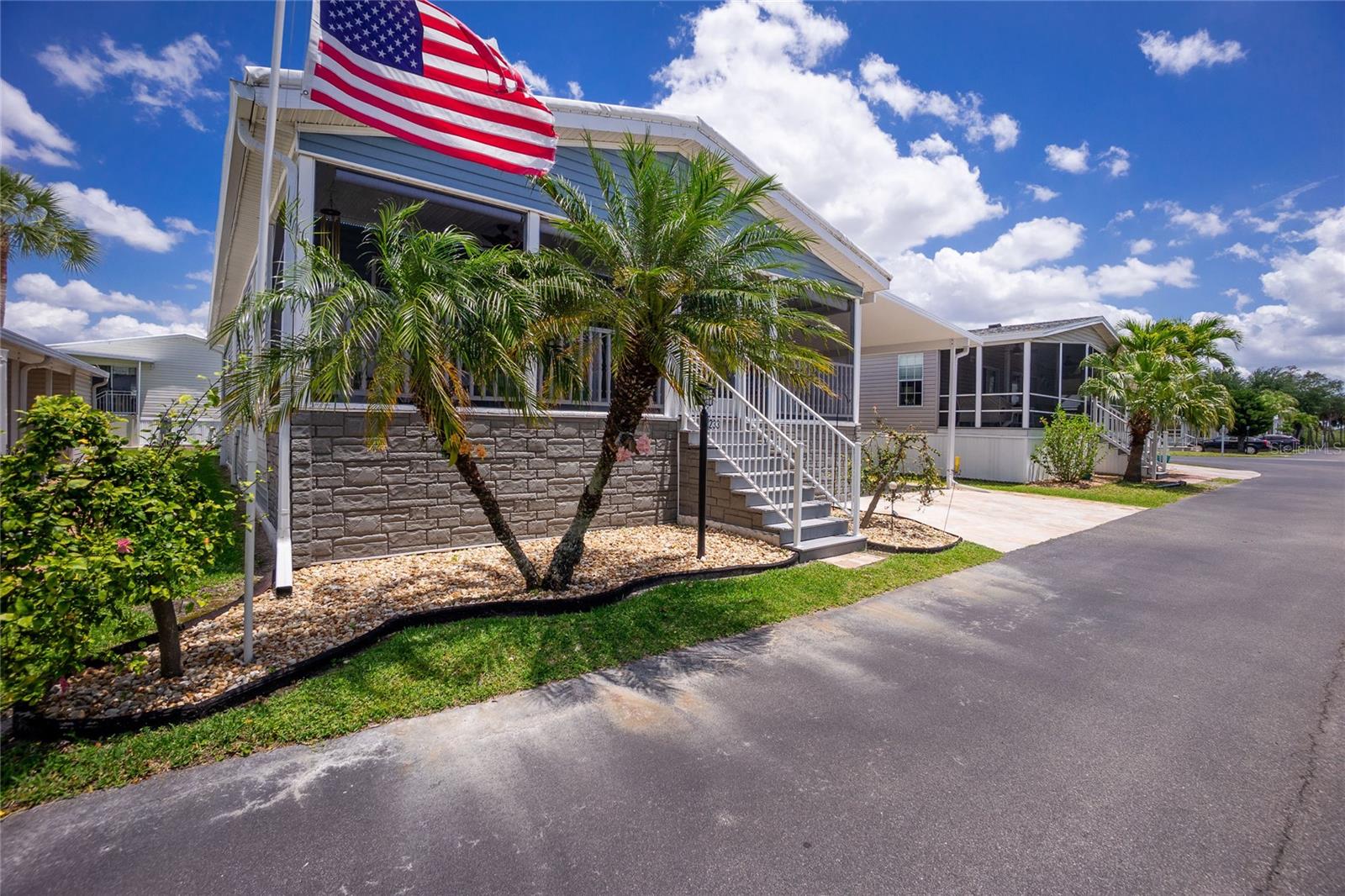 EAGLE POINT MHP - Residential