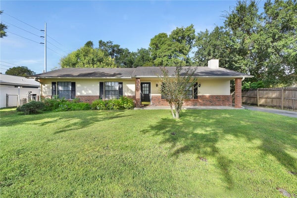1620 5TH AVE, DELAND, FL 32724 - Image c12bfd55fbc3848b9d68b0577b281162/1205336494