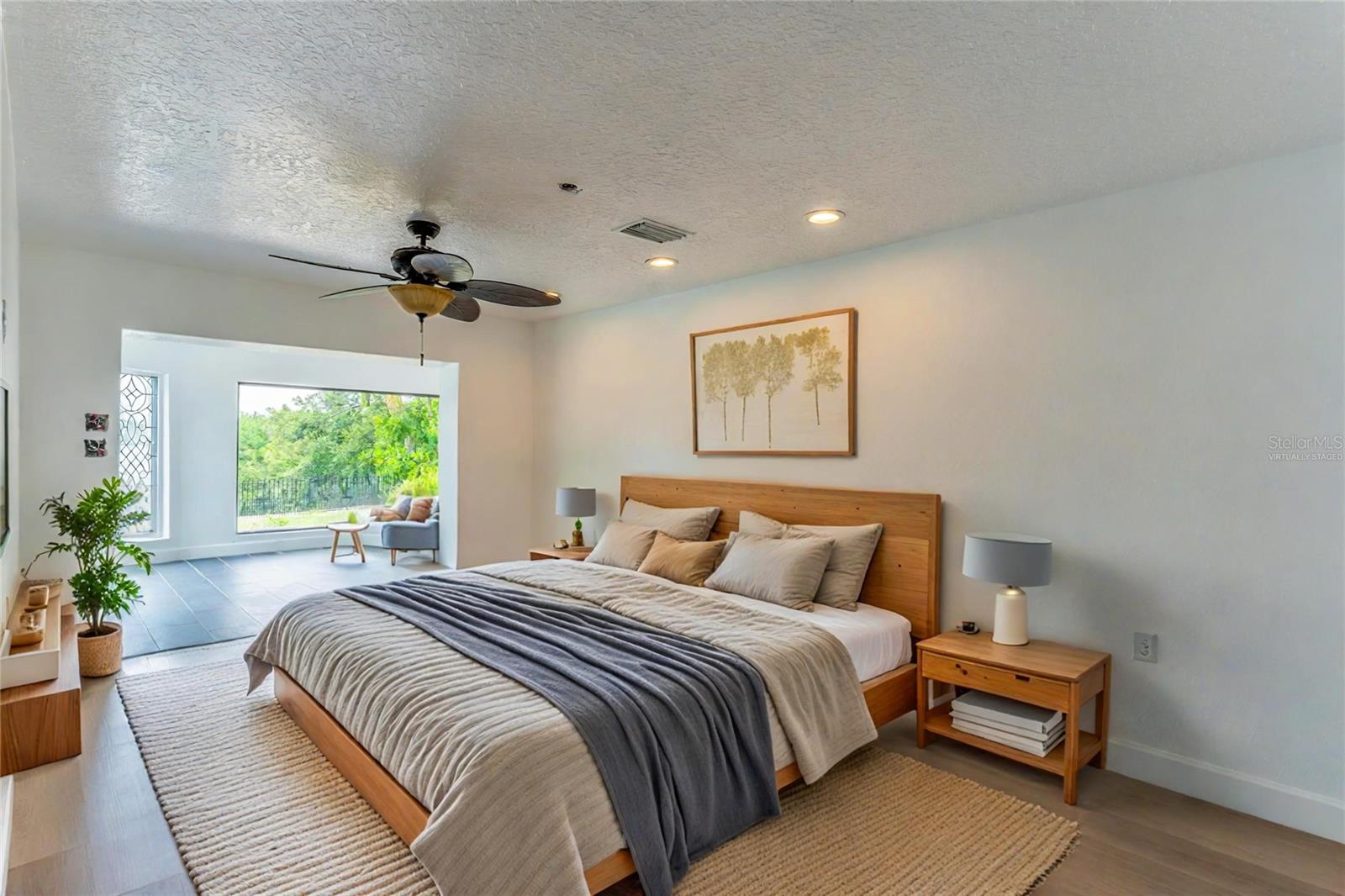ARVIS CIRCLE - Residential