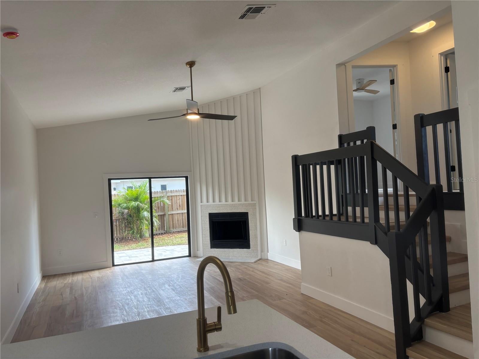 1107 GOSHEN ROAD