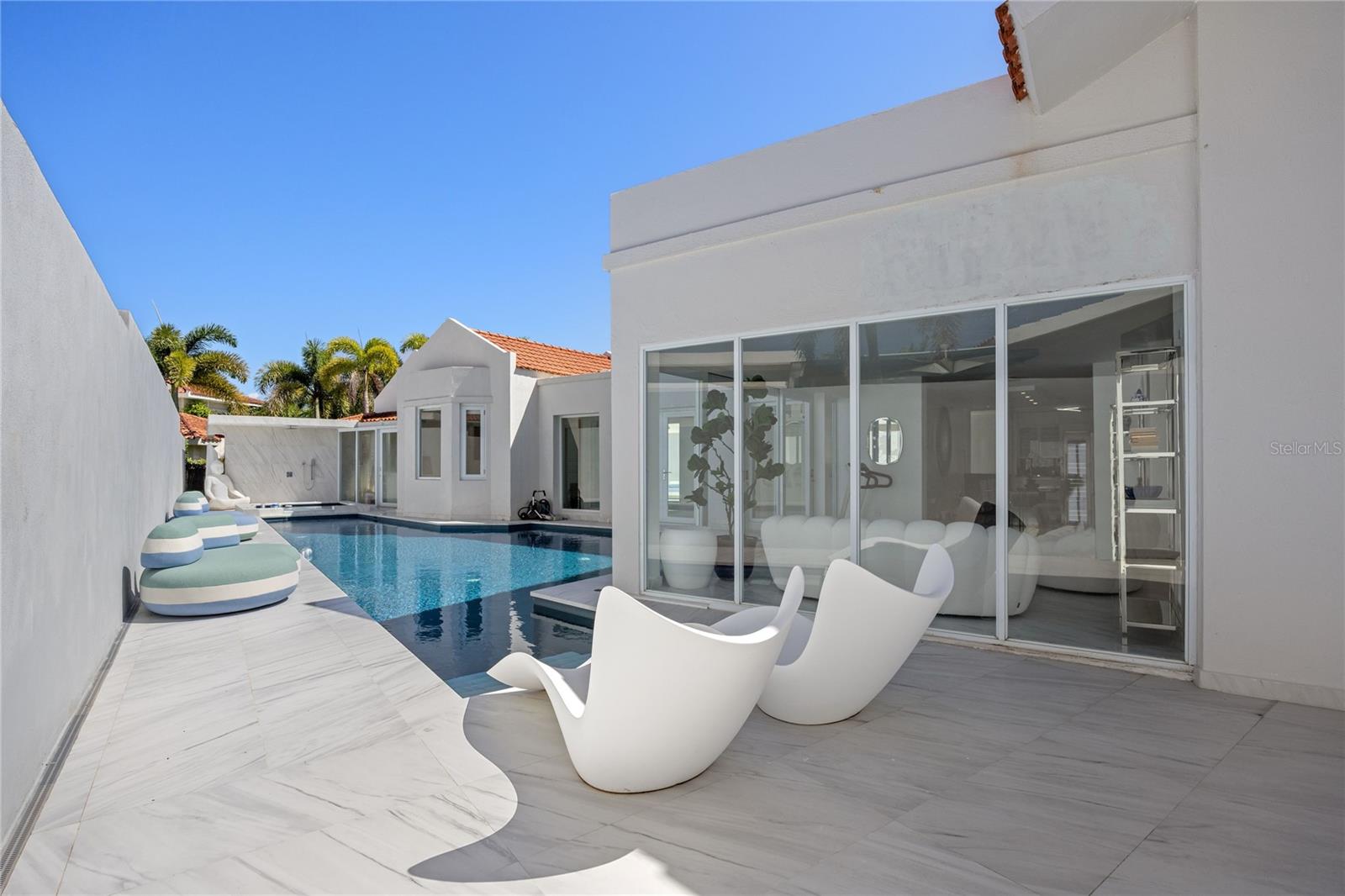 DORADO BEACH EAST - Residential