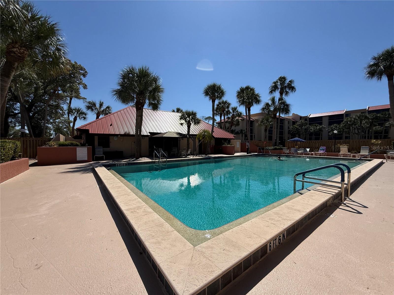 PROMENADES WEST - Residential