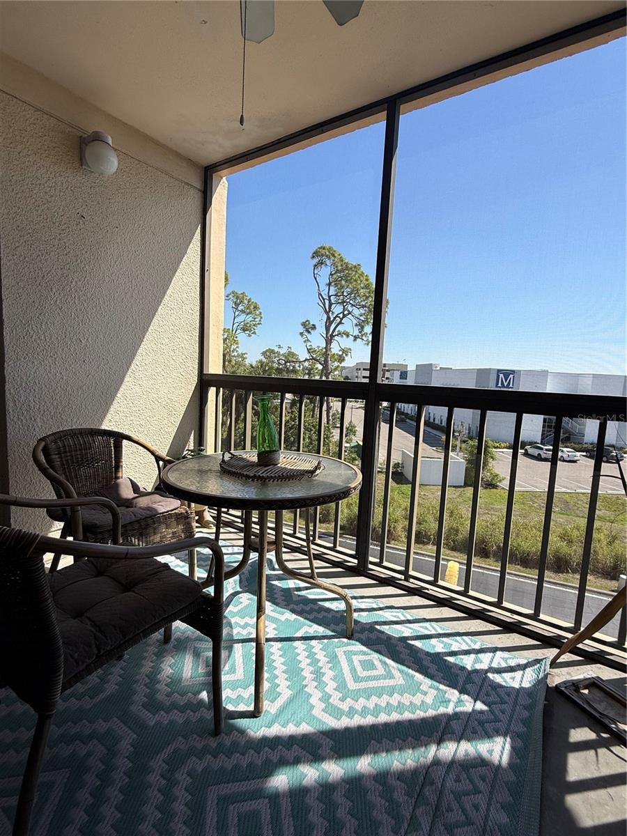 PROMENADES WEST - Residential