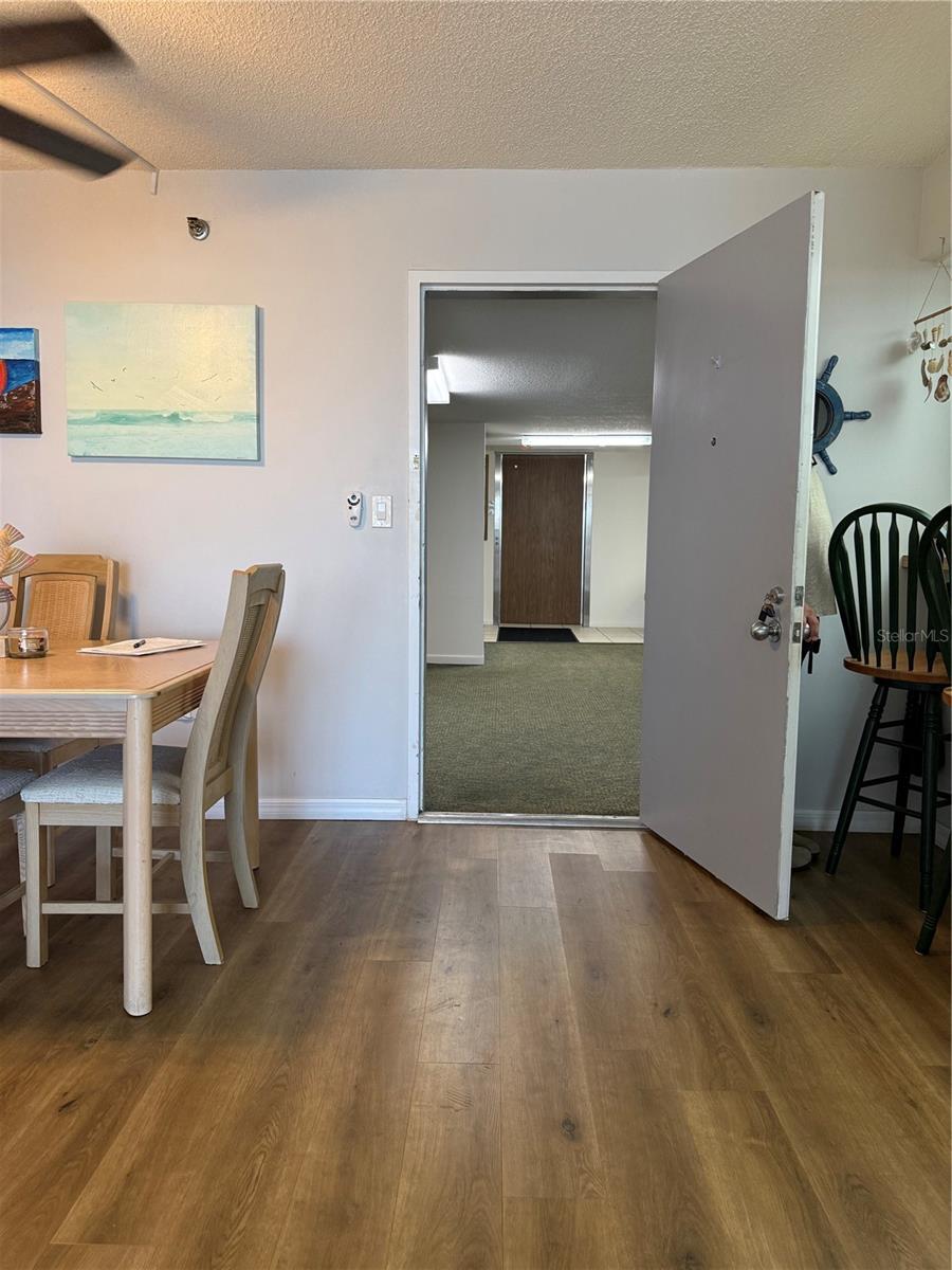 PROMENADES WEST - Residential