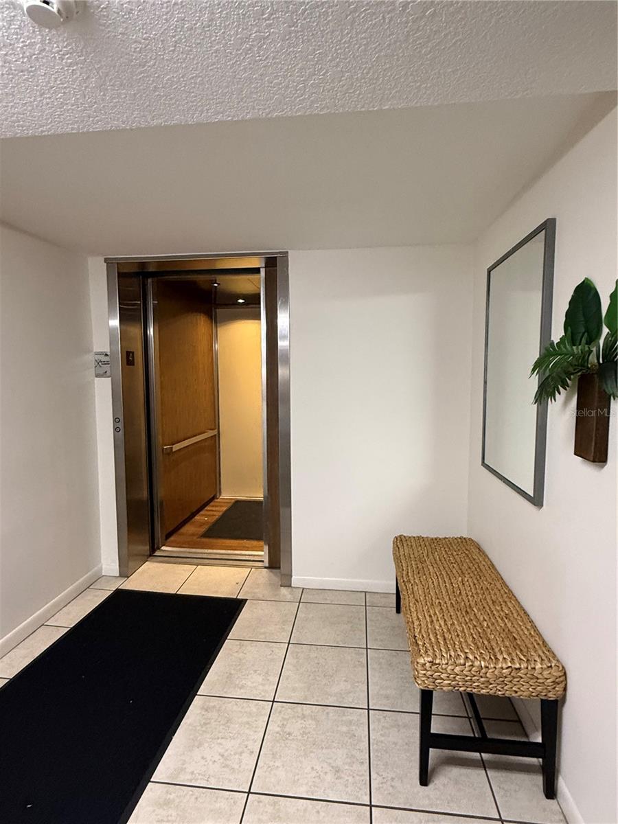 PROMENADES WEST - Residential