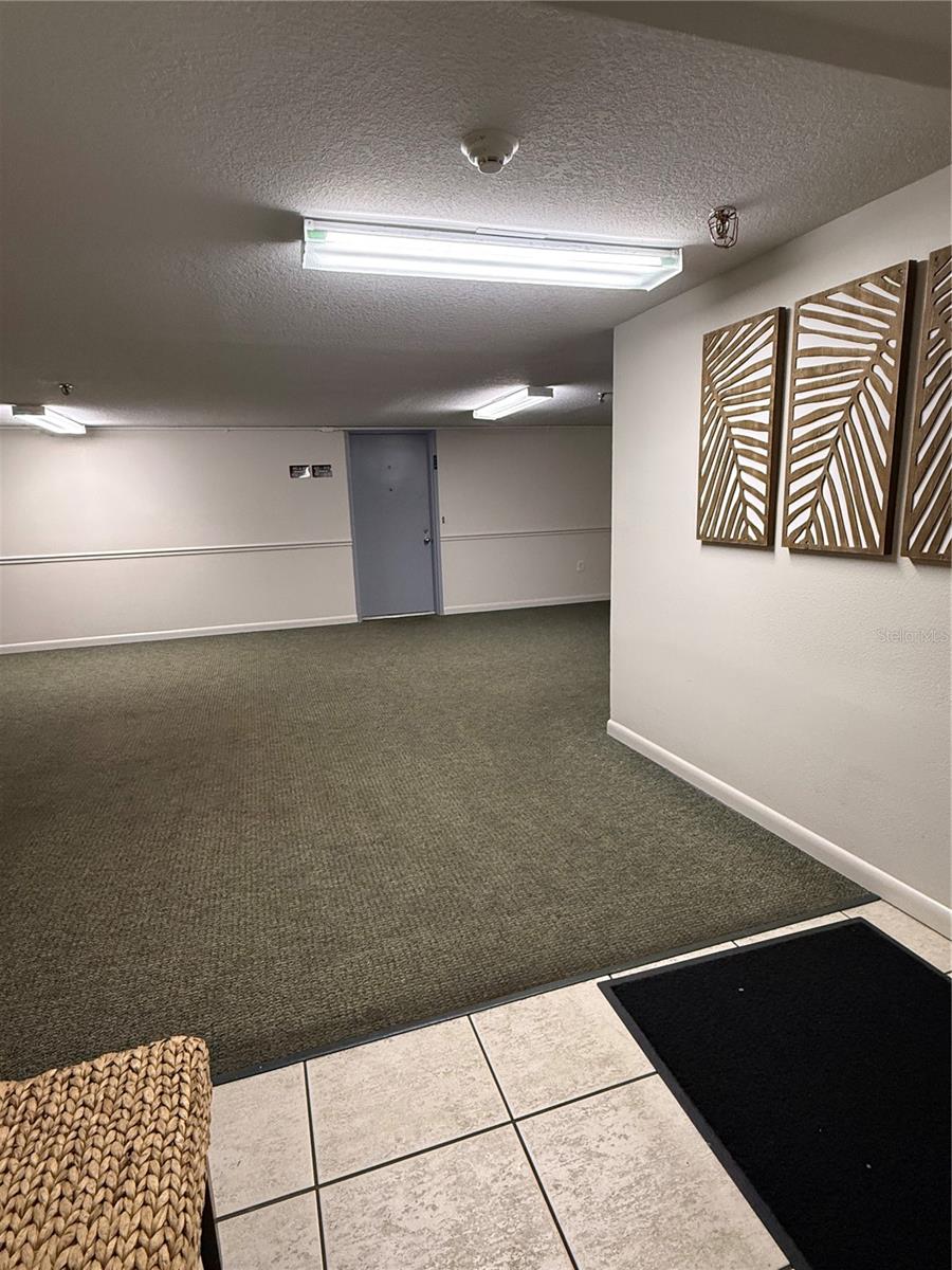 PROMENADES WEST - Residential