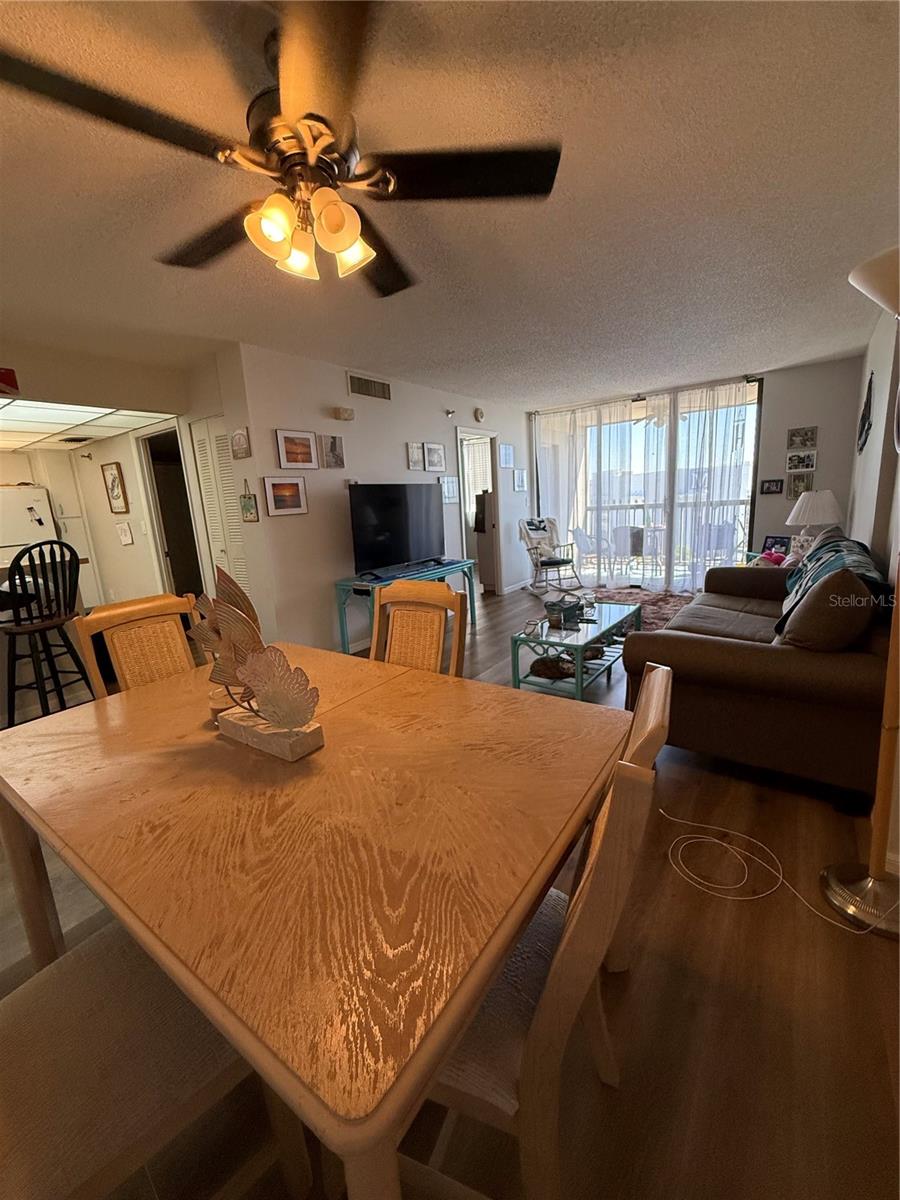 PROMENADES WEST - Residential