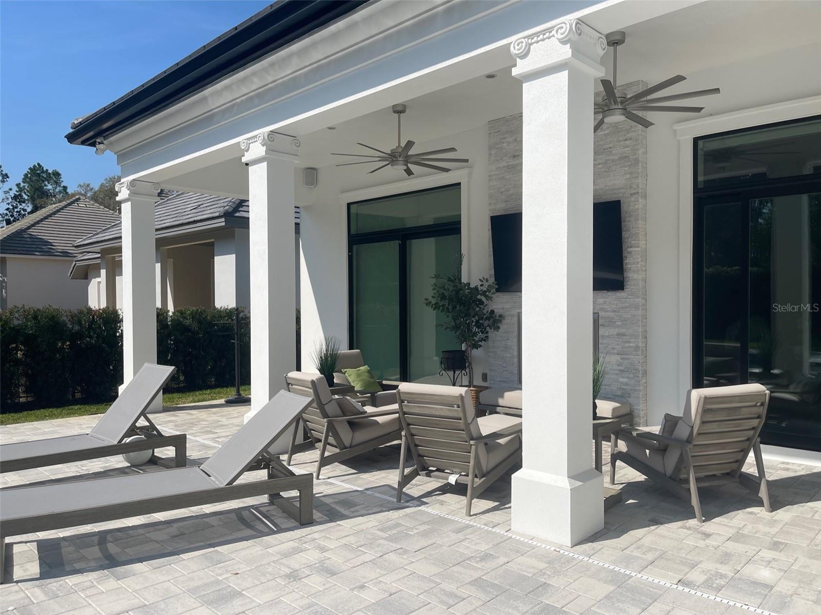 RLR GOLDEN OCALA - Residential