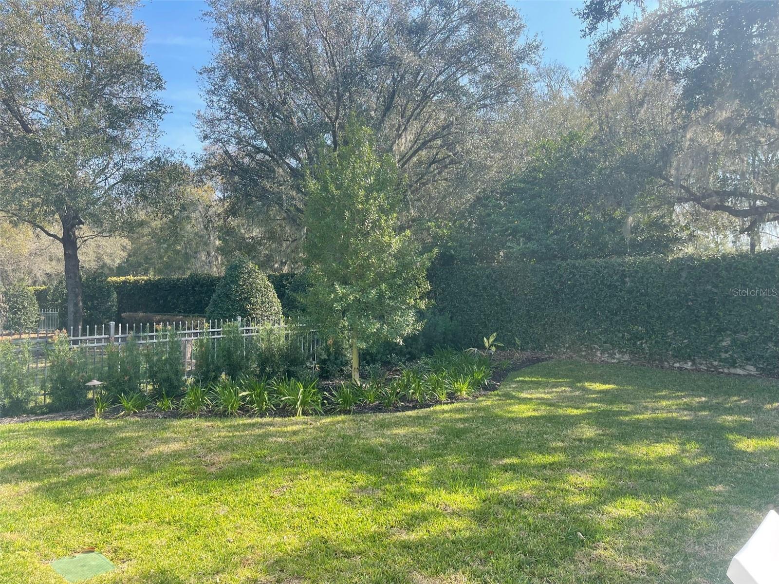 RLR GOLDEN OCALA - Residential