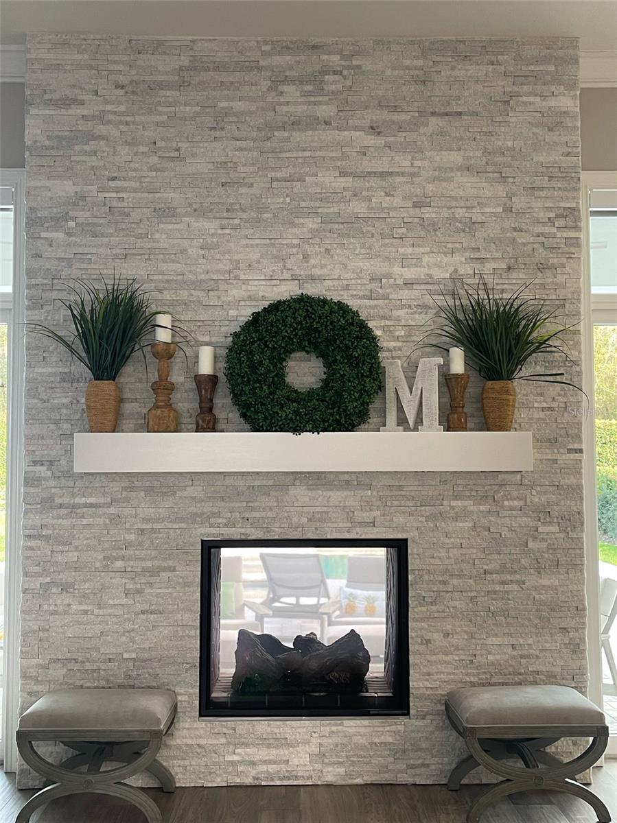 RLR GOLDEN OCALA - Residential