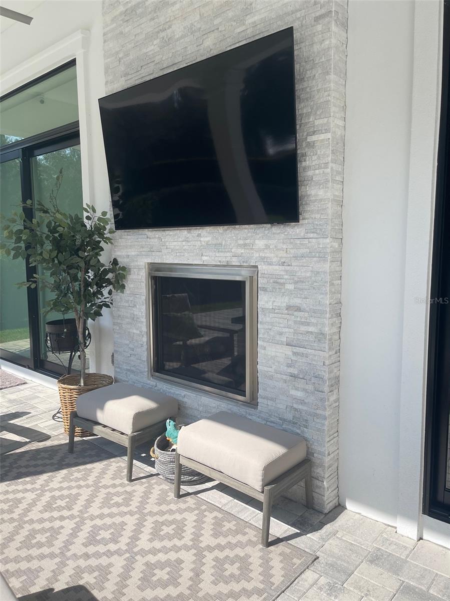 RLR GOLDEN OCALA - Residential