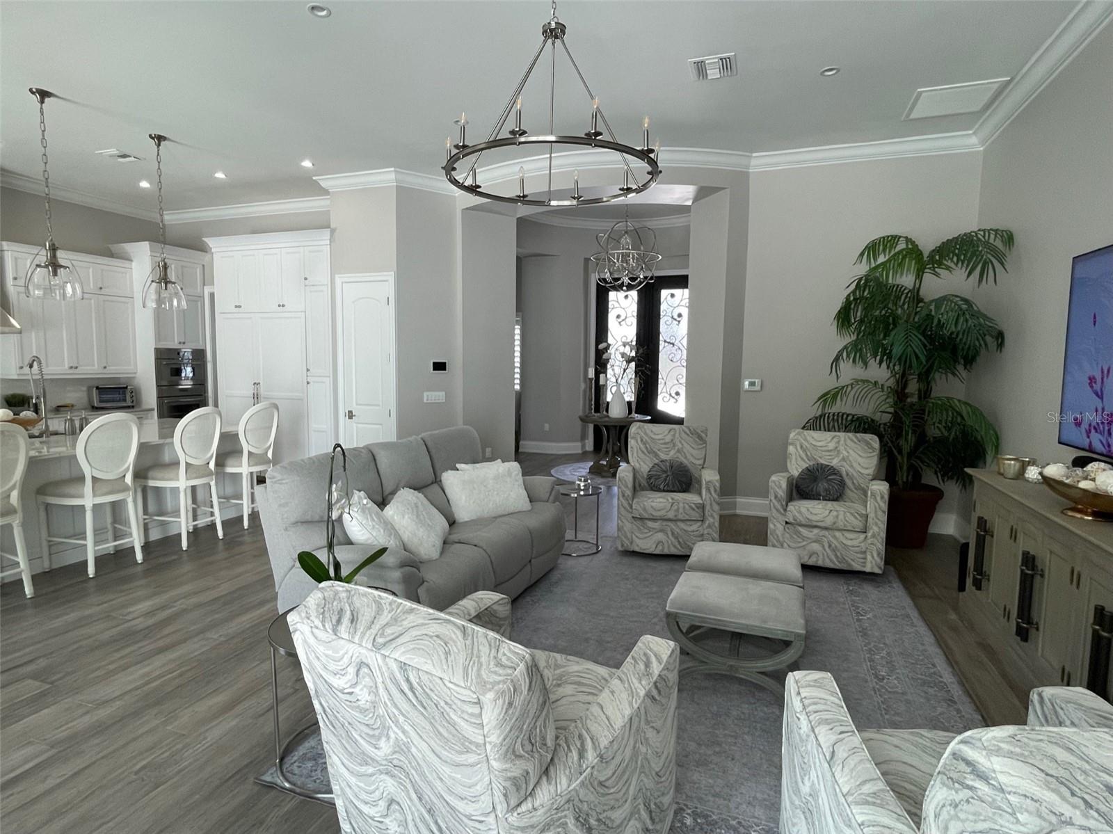 RLR GOLDEN OCALA - Residential