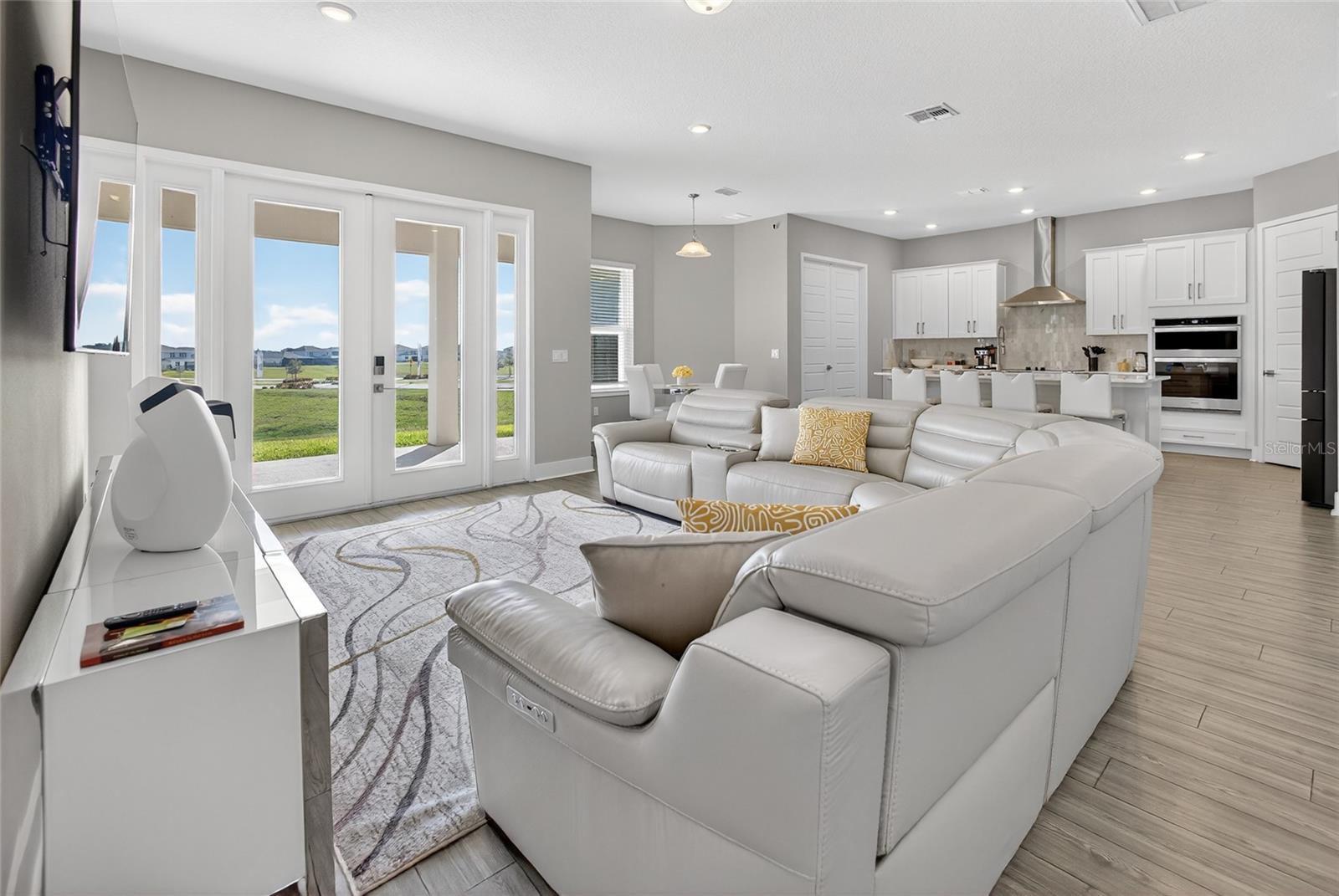 SILVERLEAF RESERVE - Residential