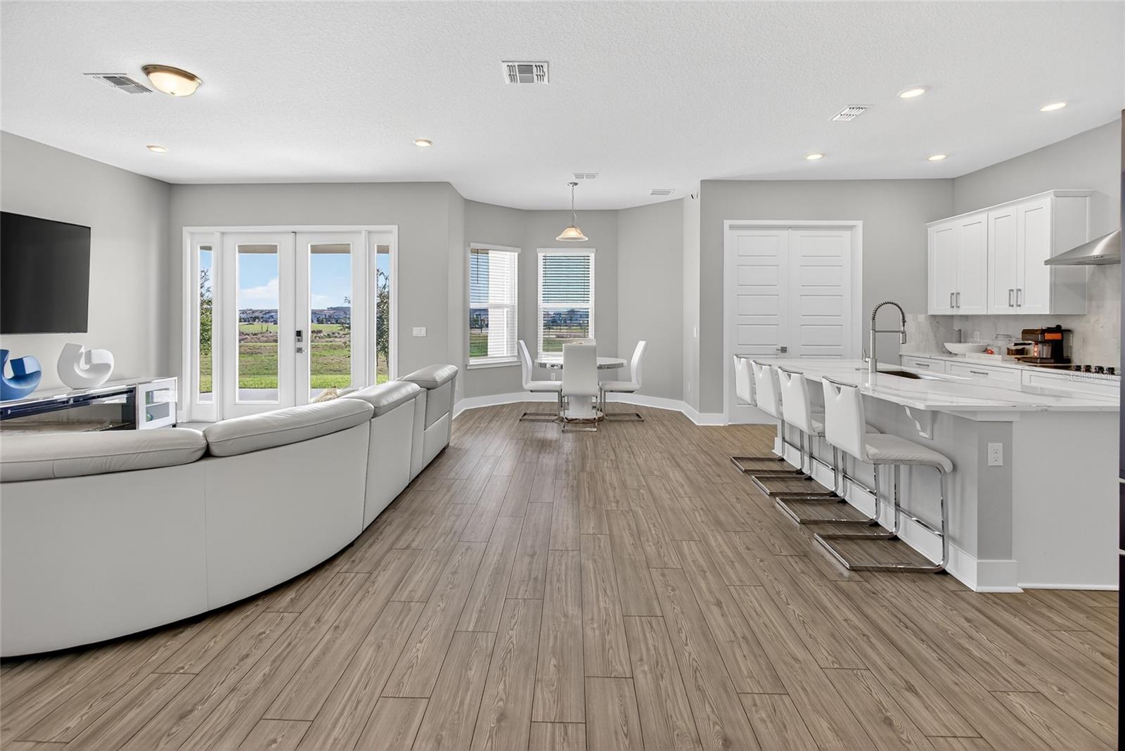 SILVERLEAF RESERVE - Residential