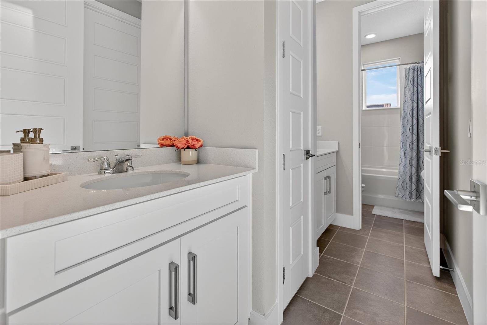 SILVERLEAF RESERVE - Residential