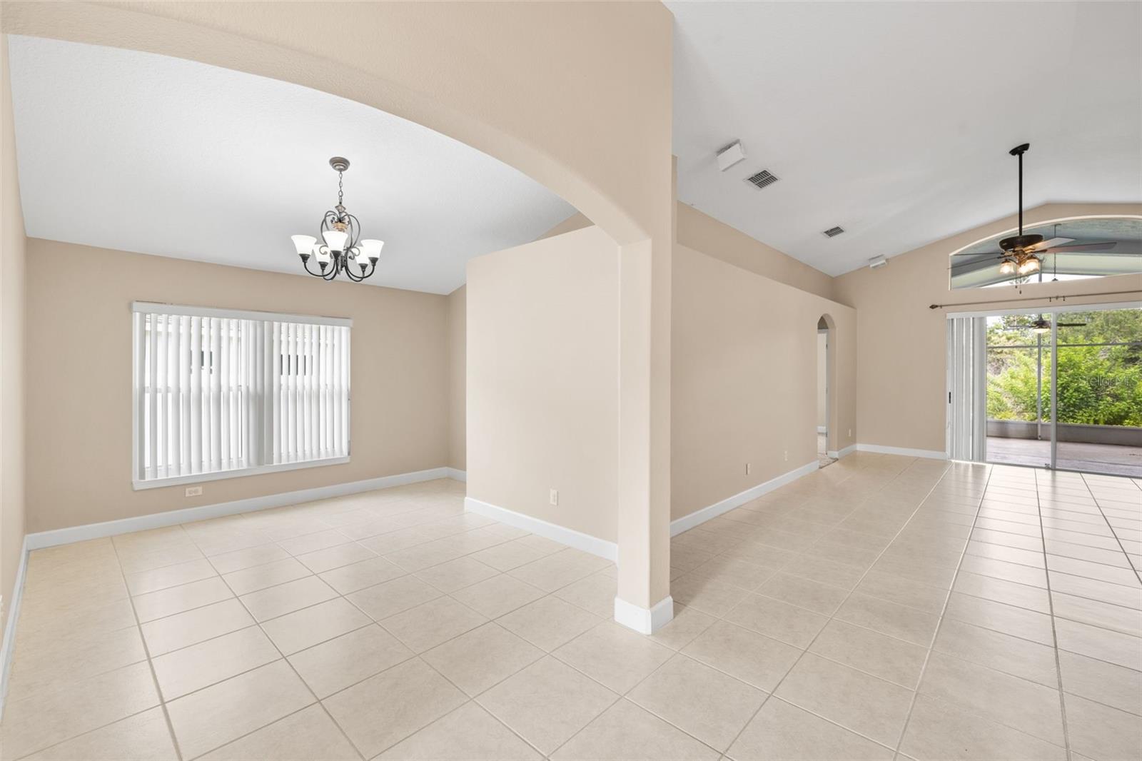 252 ARBOR WOODS CIRCLE