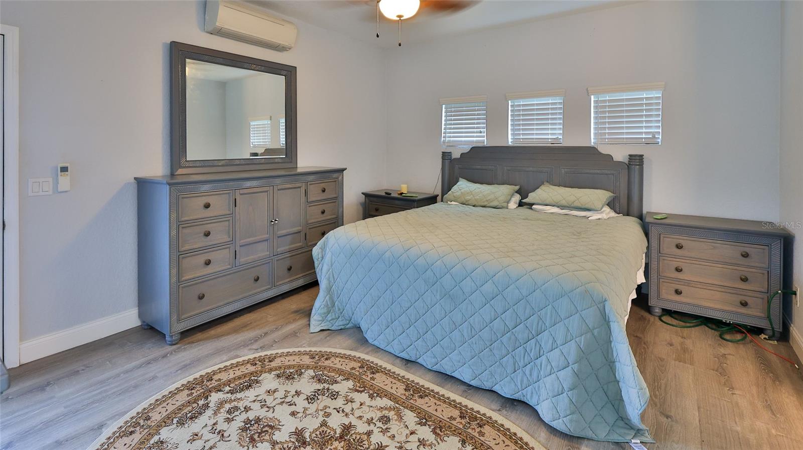 EDGEWATER SHORES UN 01 - Residential