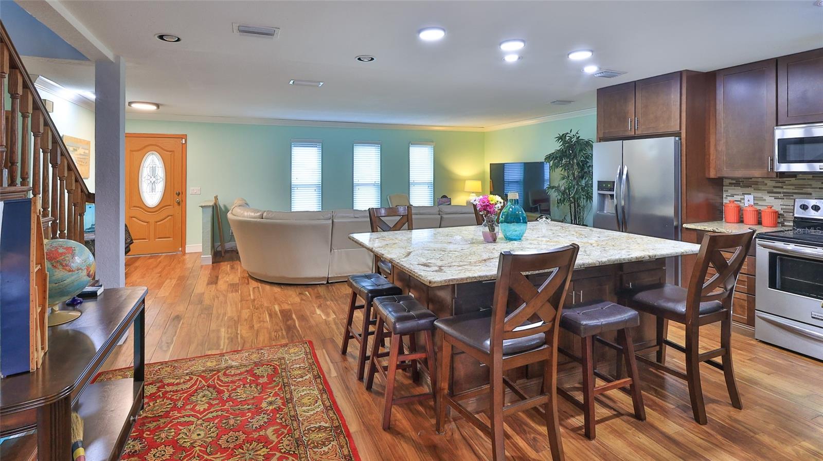 EDGEWATER SHORES UN 01 - Residential