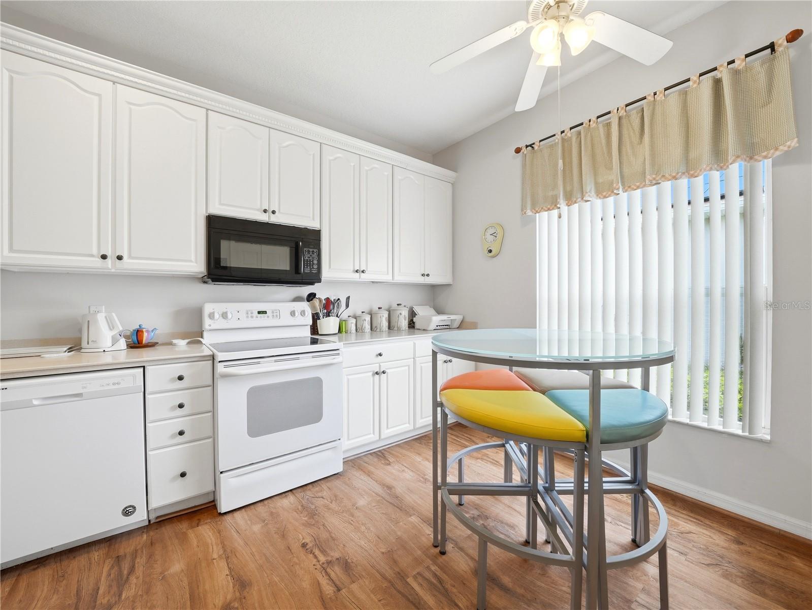 LAKE ASHTON GOLF CLUB - Residential