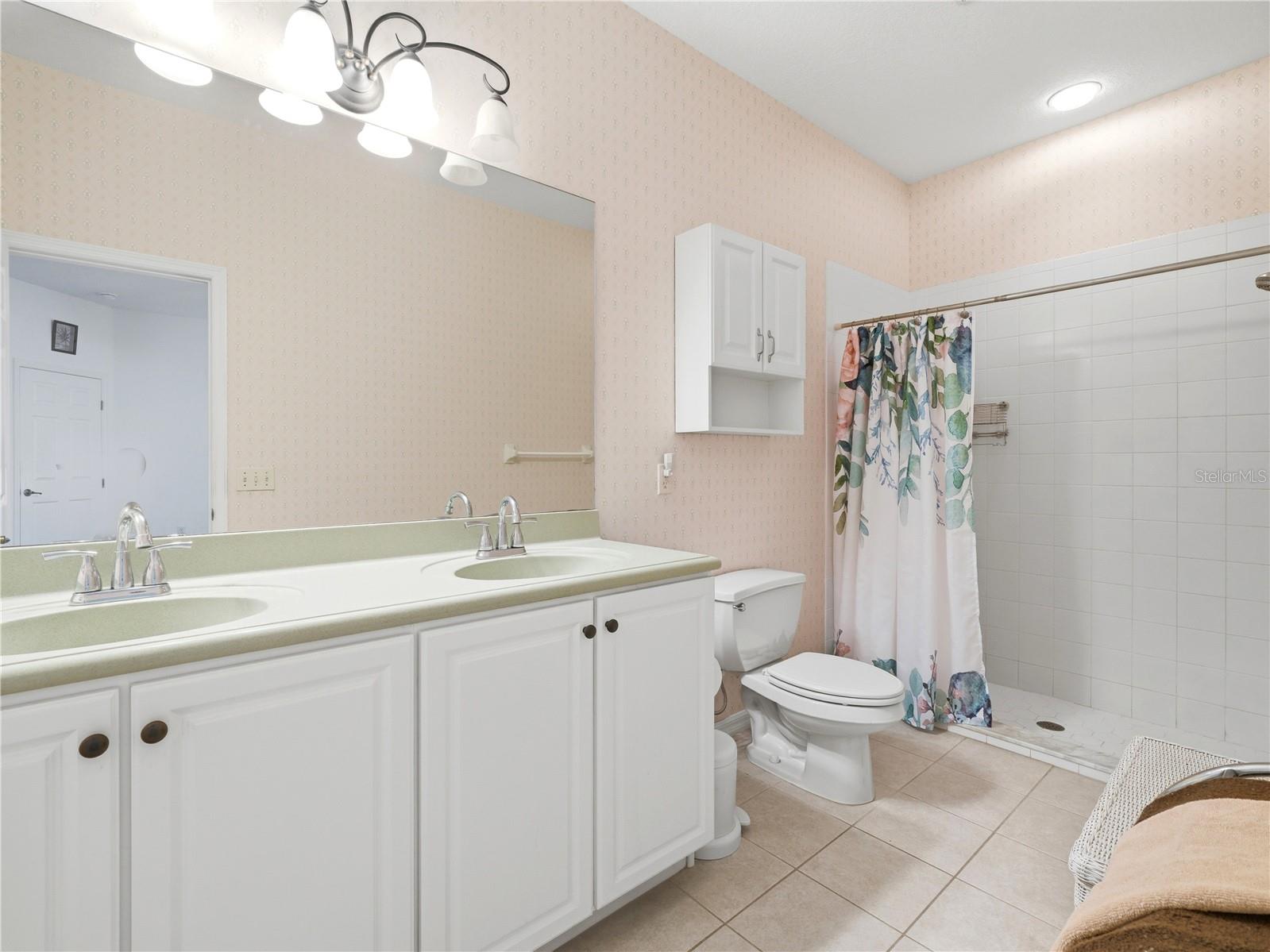 LAKE ASHTON GOLF CLUB - Residential