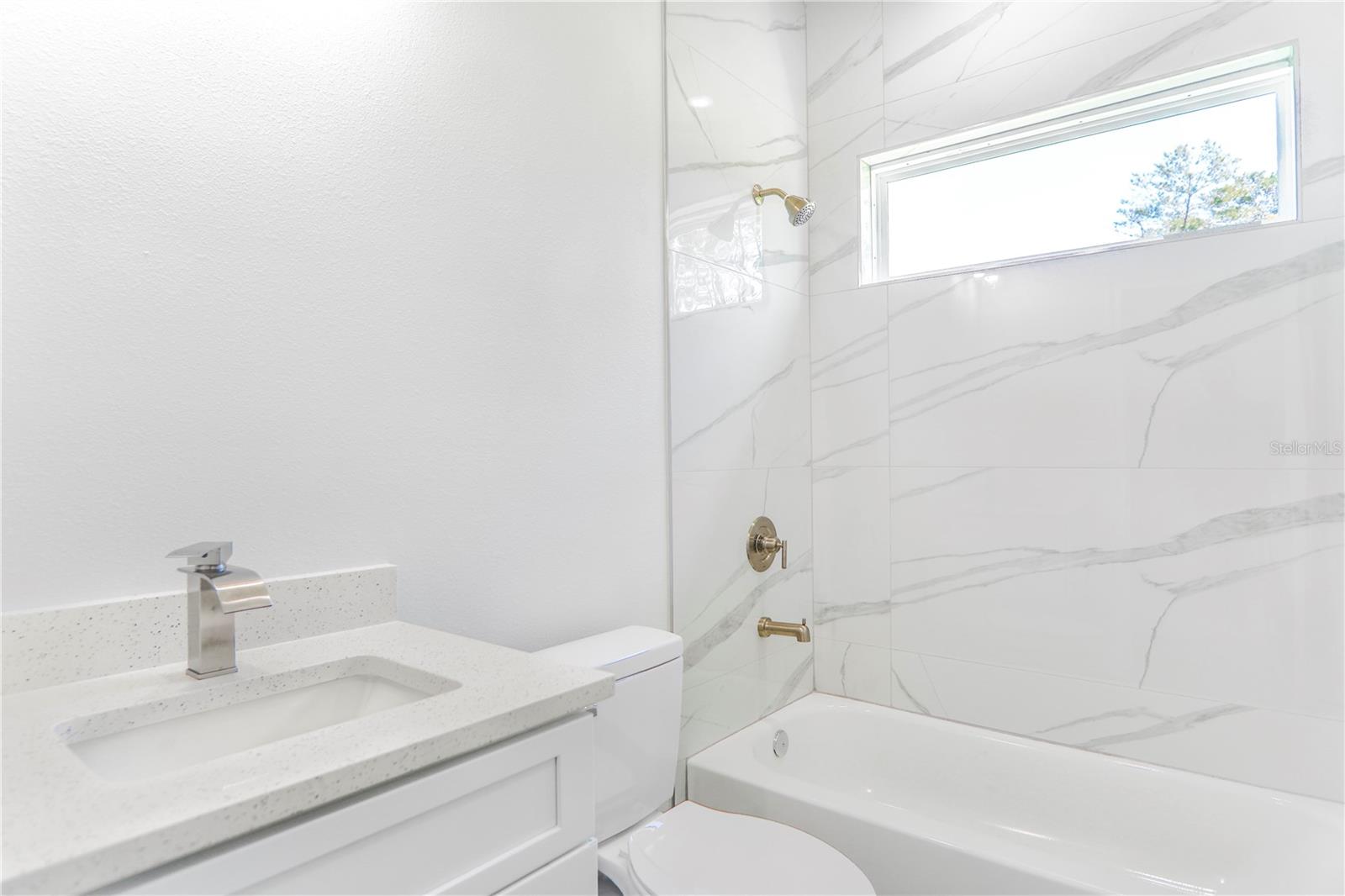 MARION OAKS UN 06 - Residential