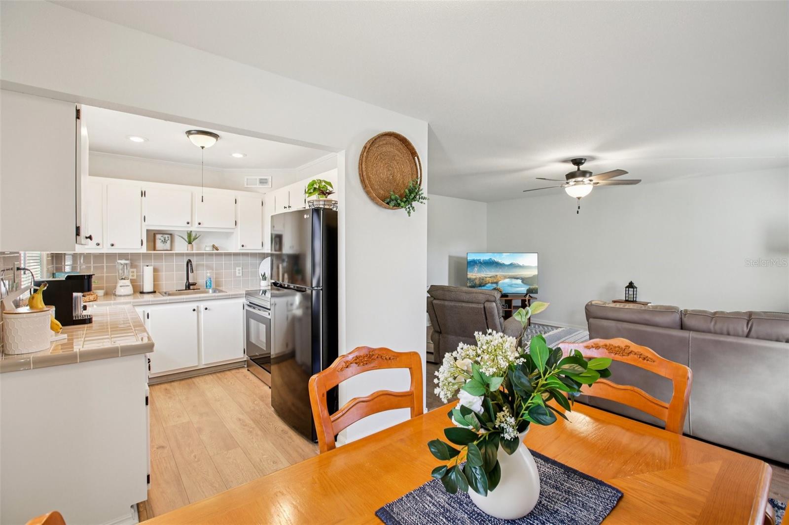 BEDFORD E CONDO - Residential