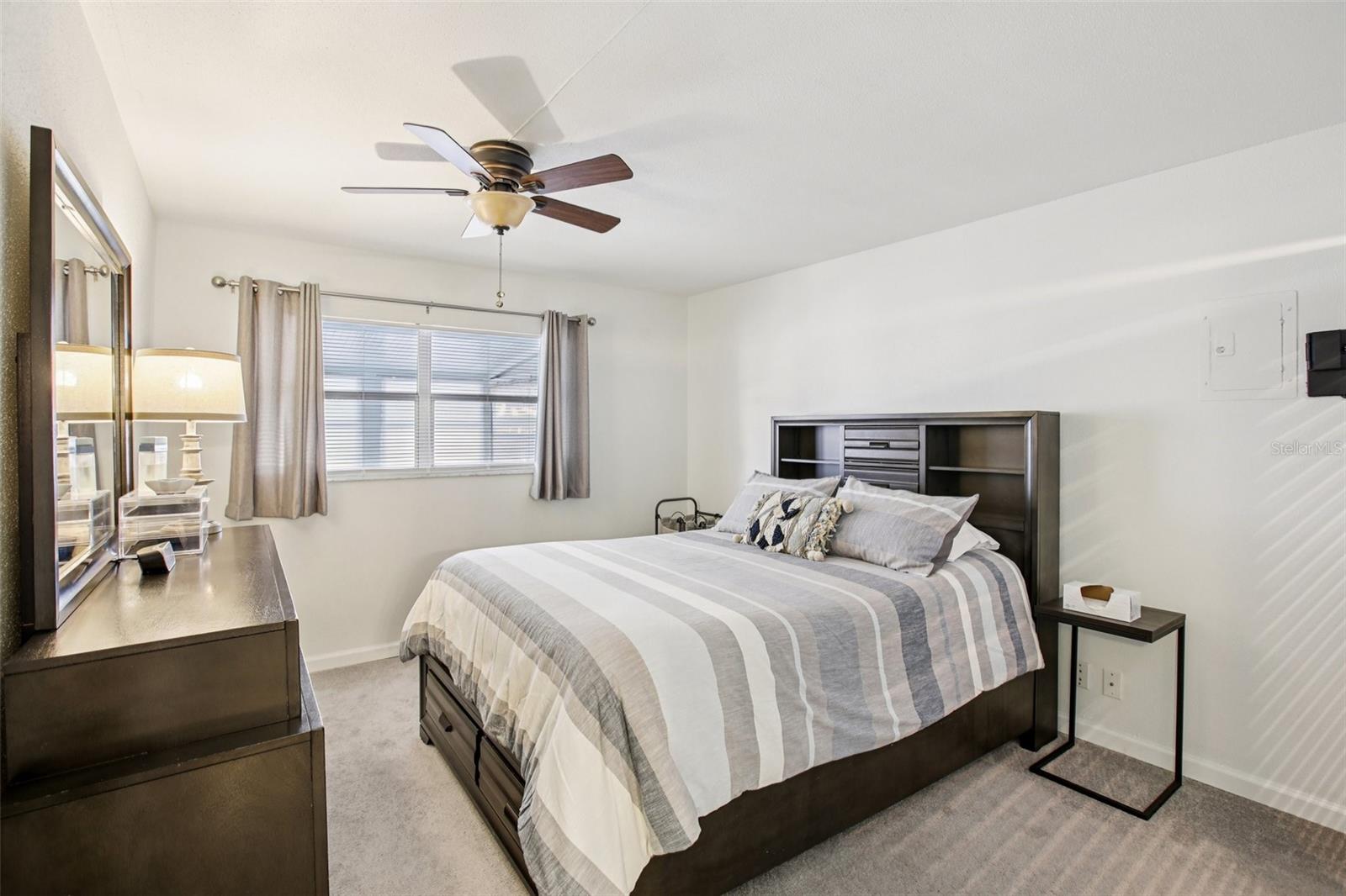 BEDFORD E CONDO - Residential