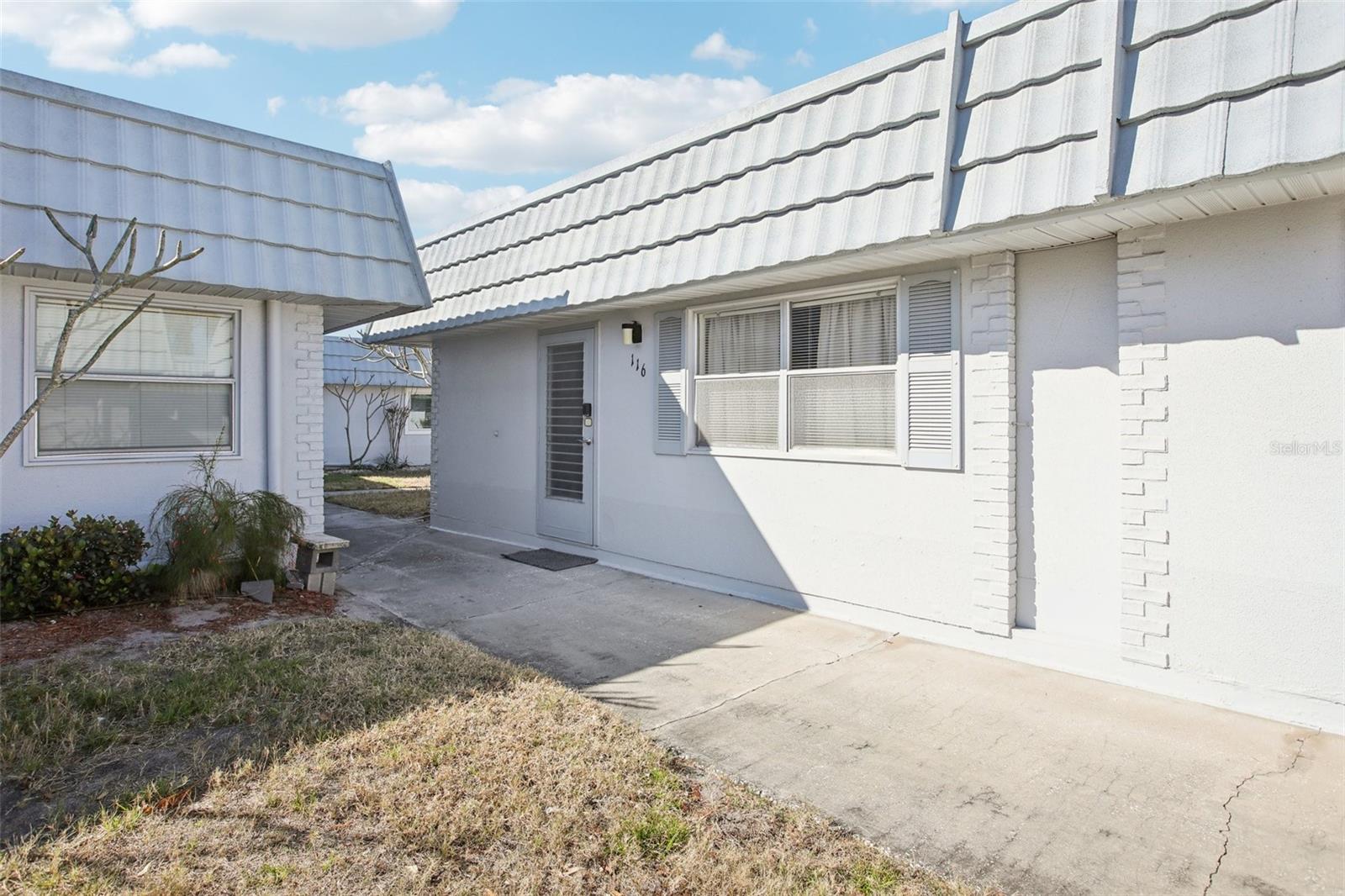 BEDFORD E CONDO - Residential