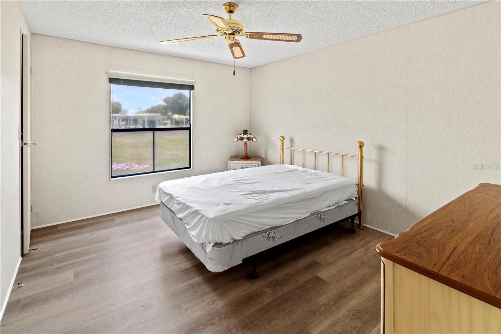 RIDGEWOOD OAKS PH II & III - Residential