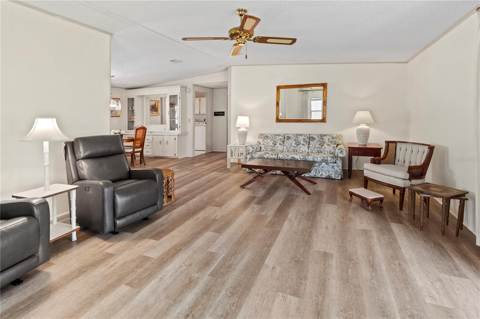 RIDGEWOOD OAKS PH II & III - Residential