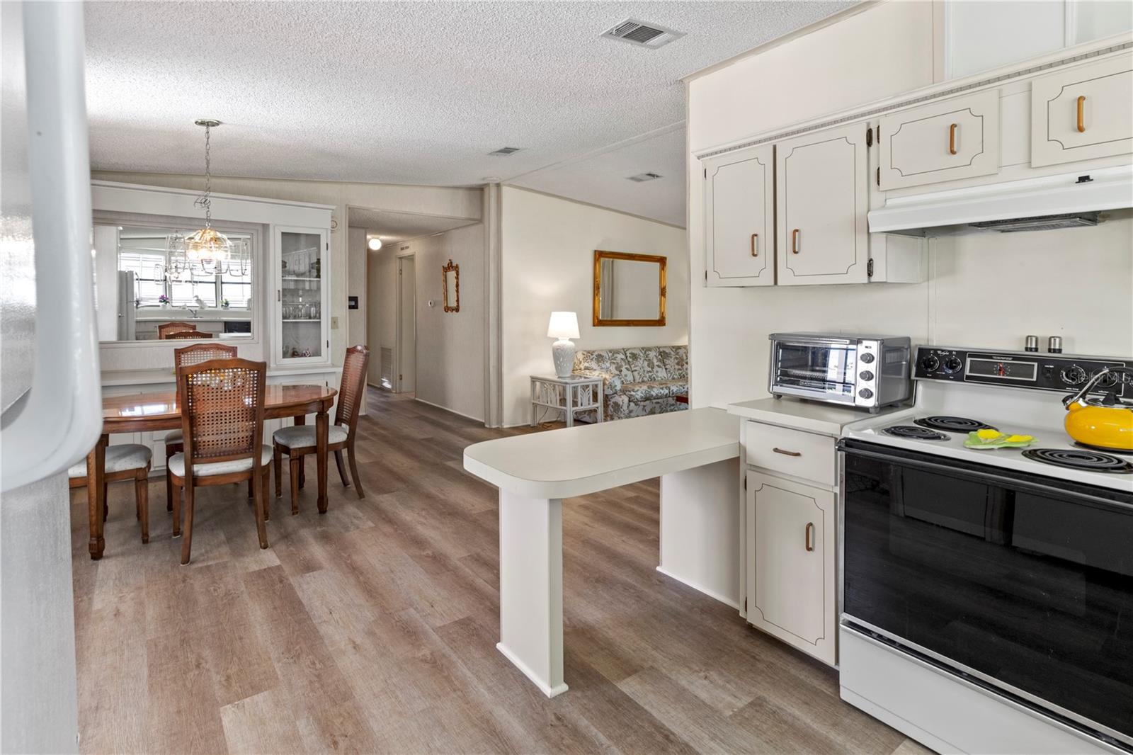 RIDGEWOOD OAKS PH II & III - Residential