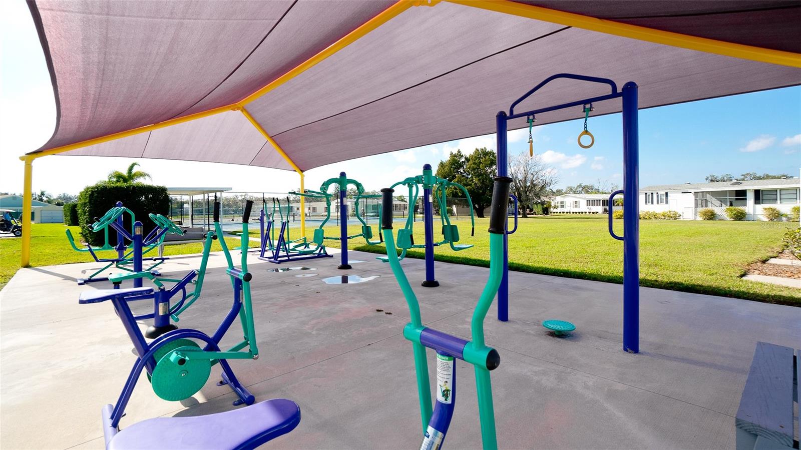 RIDGEWOOD OAKS PH II & III - Residential