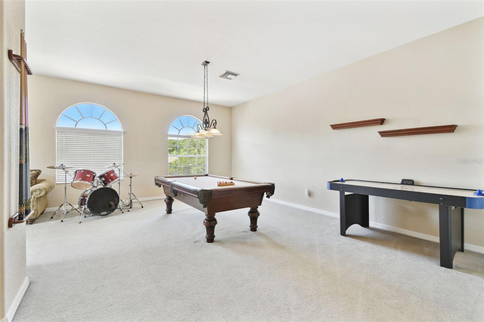 STONEYBROOK AT HERITAGE HARBOUR D-1 - Residential