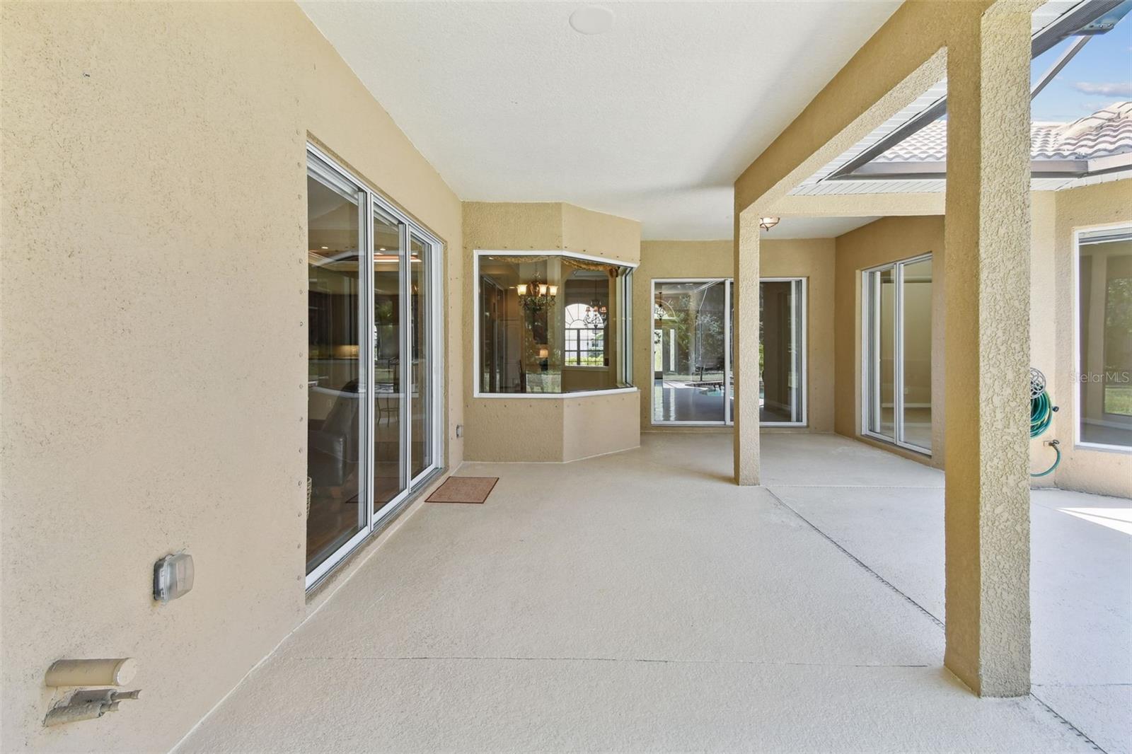 STONEYBROOK AT HERITAGE HARBOUR D-1 - Residential