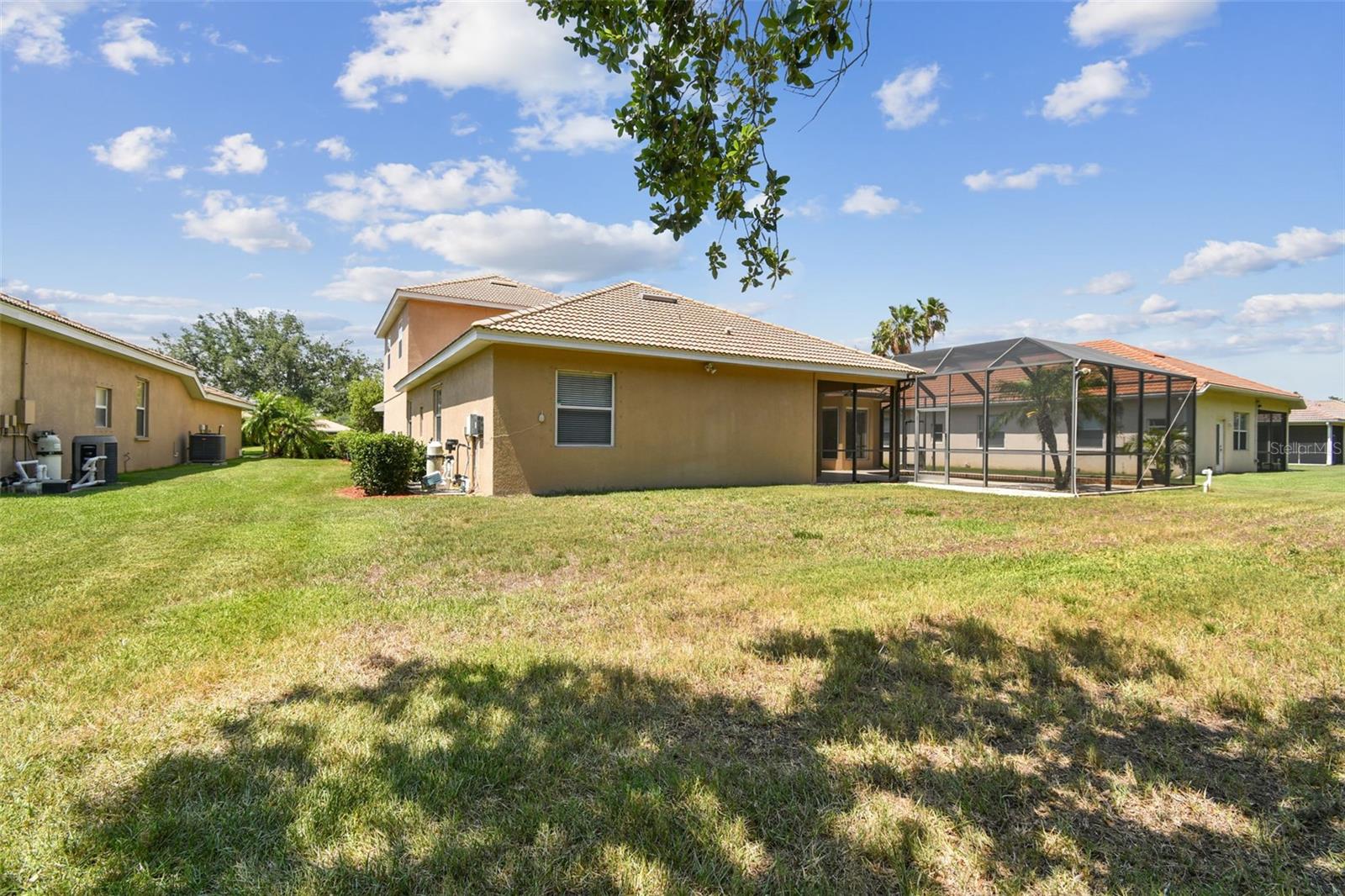 STONEYBROOK AT HERITAGE HARBOUR D-1 - Residential