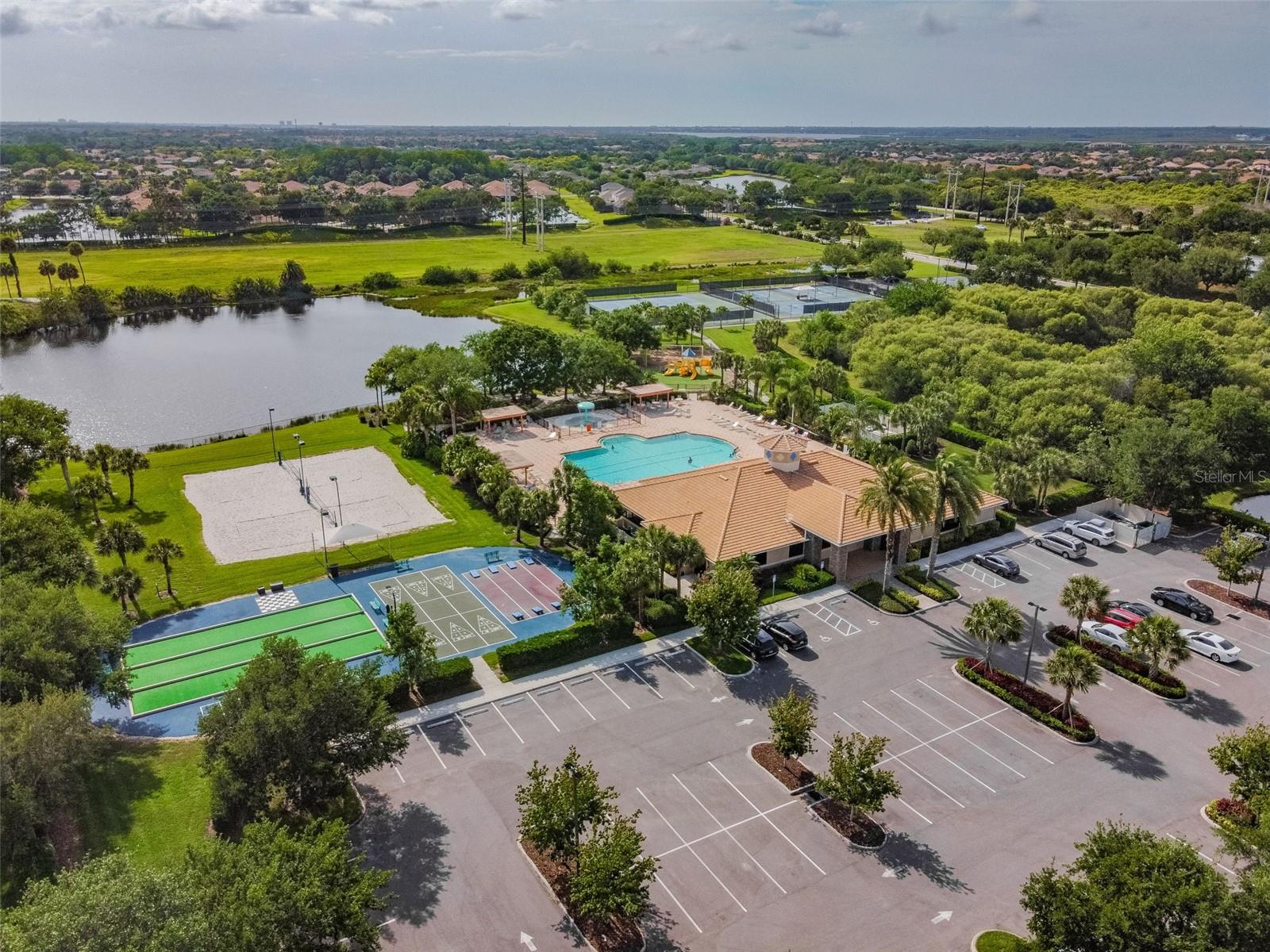 STONEYBROOK AT HERITAGE HARBOUR D-1 - Residential