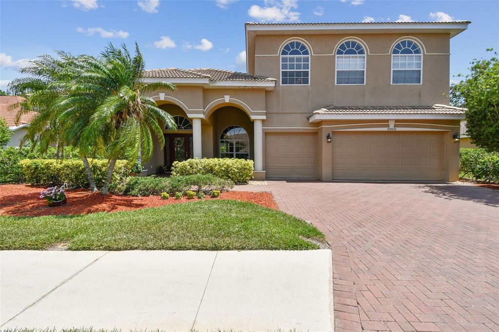 Photo of 9008 Brookfield Terrace, Bradenton, FL 34212 (MLS # A4653856)
