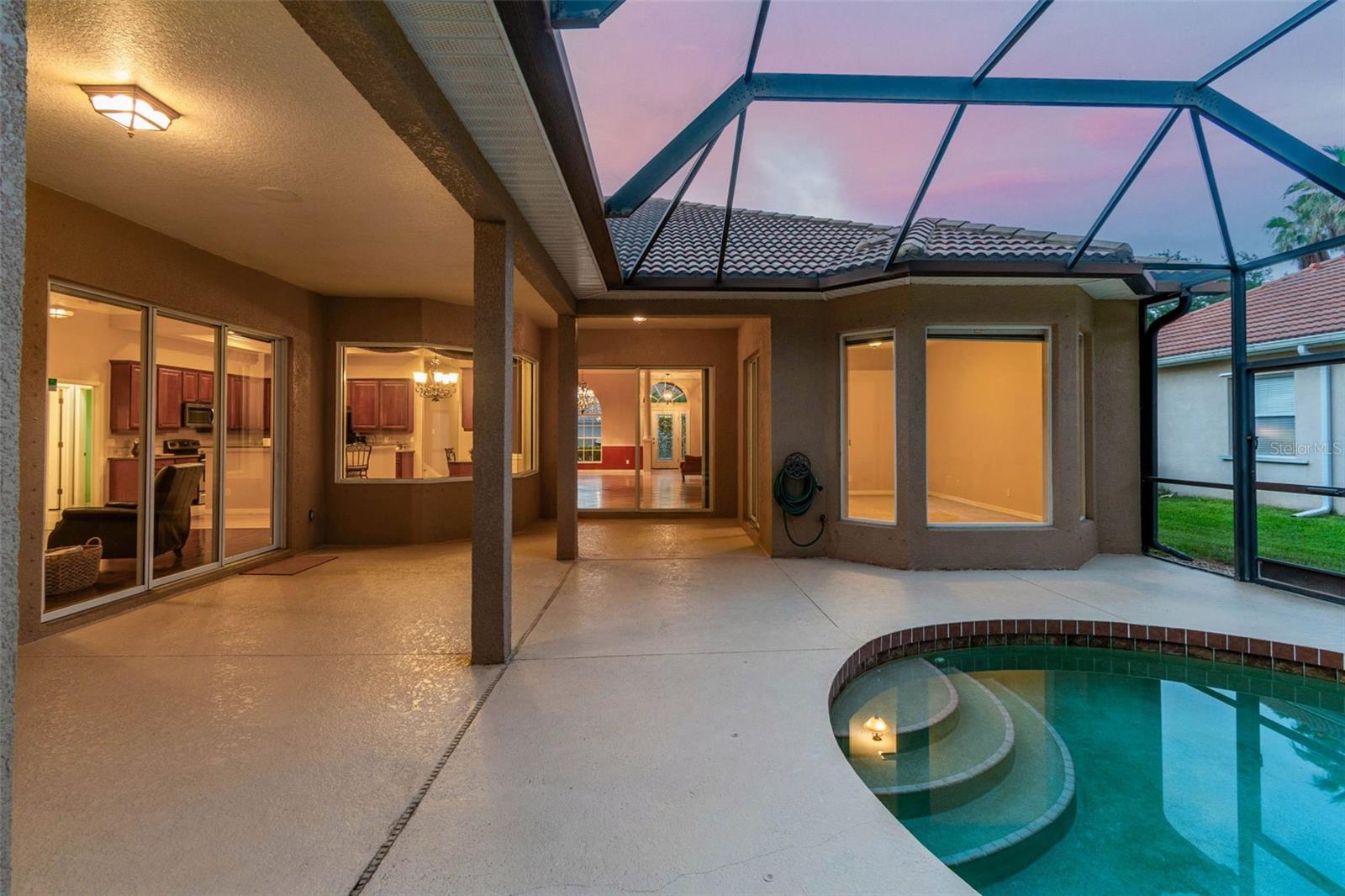 STONEYBROOK AT HERITAGE HARBOUR D-1 - Residential