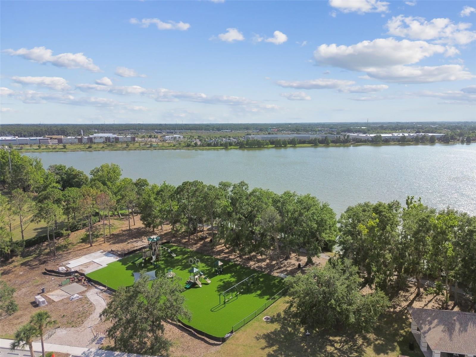 STONEYBROOK AT HERITAGE HARBOUR D-1 - Residential