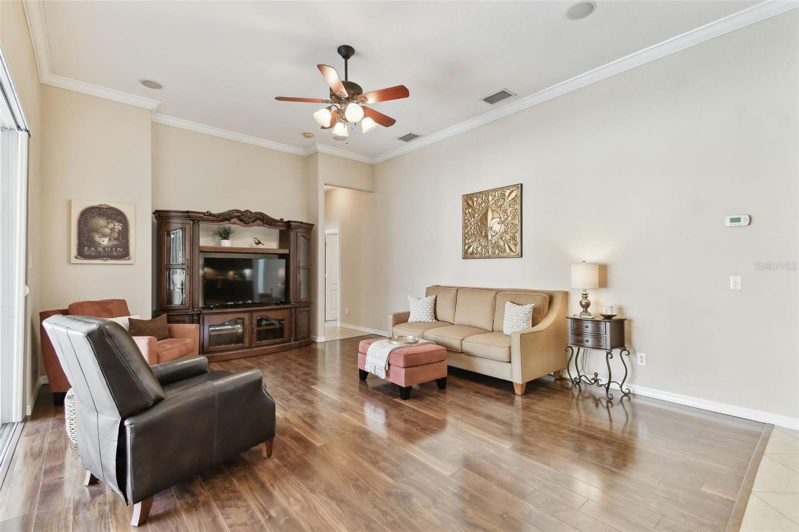 STONEYBROOK AT HERITAGE HARBOUR D-1 - Residential