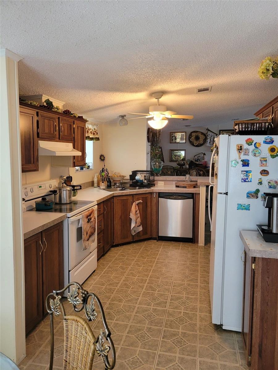 LAKE WEIR HEIGHTS - Residential