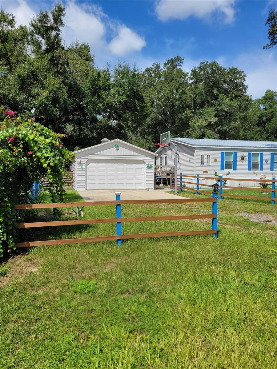 LAKE WEIR HEIGHTS - Residential