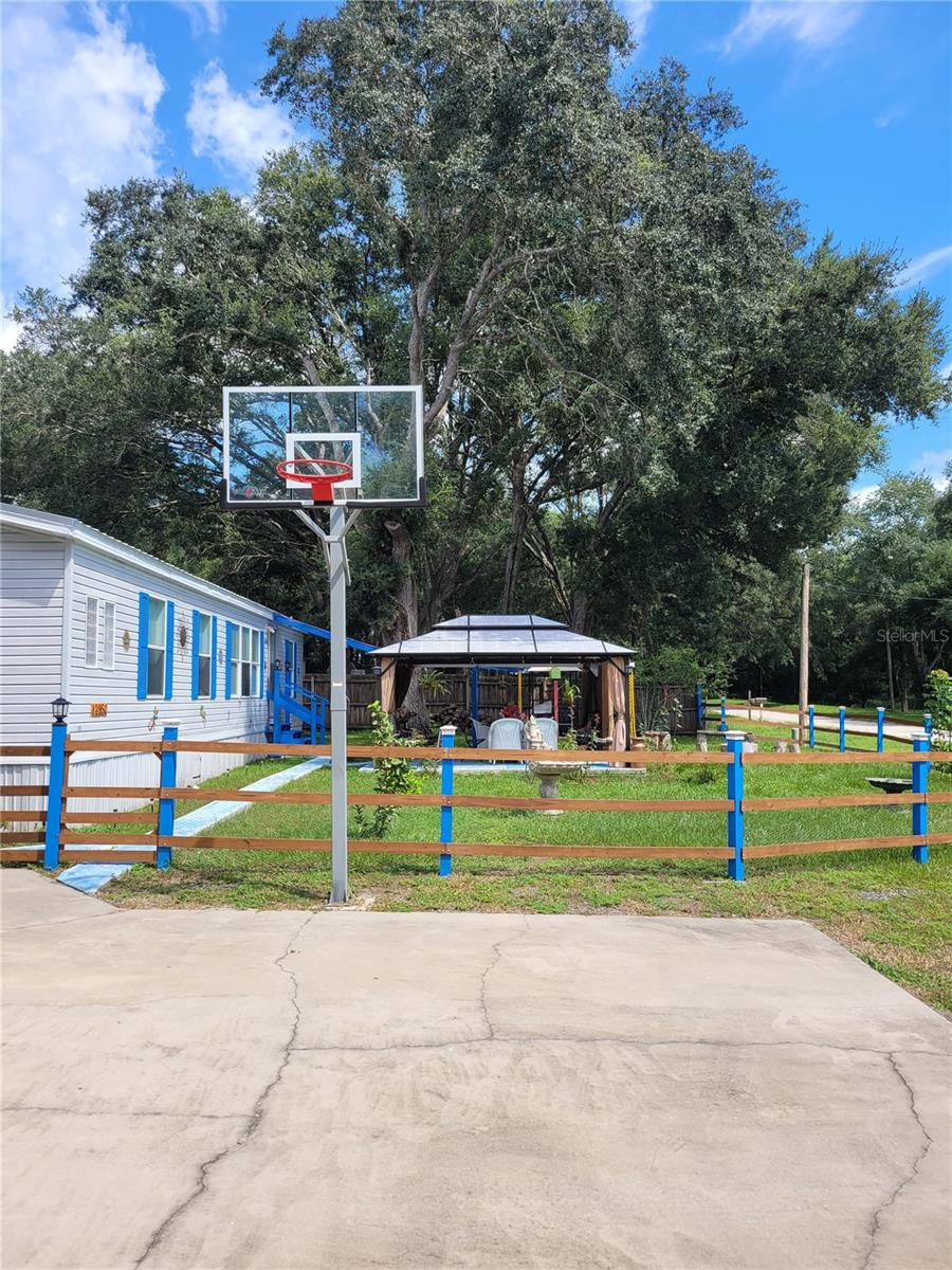 LAKE WEIR HEIGHTS - Residential