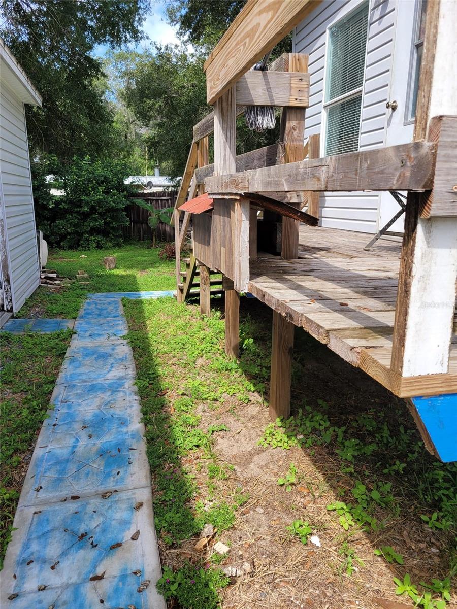 LAKE WEIR HEIGHTS - Residential