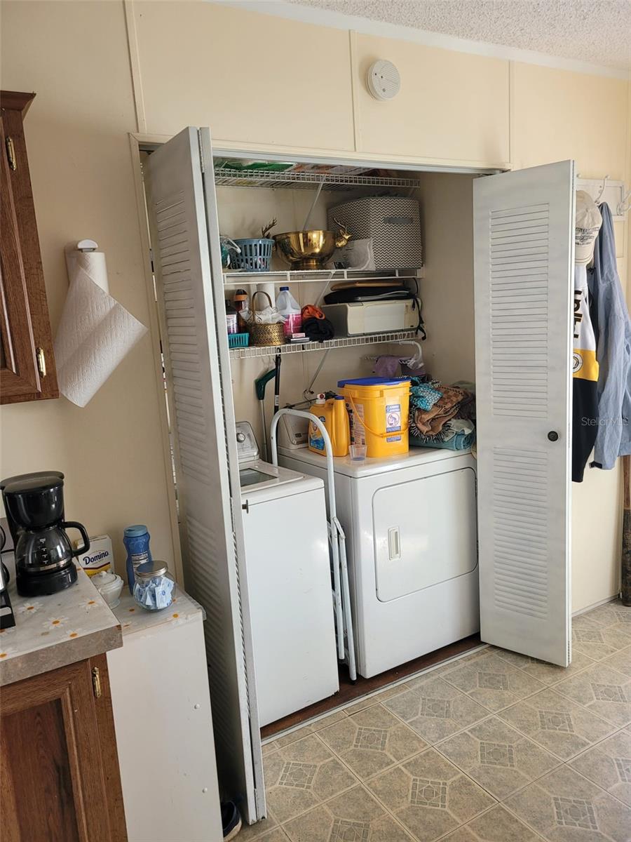 LAKE WEIR HEIGHTS - Residential