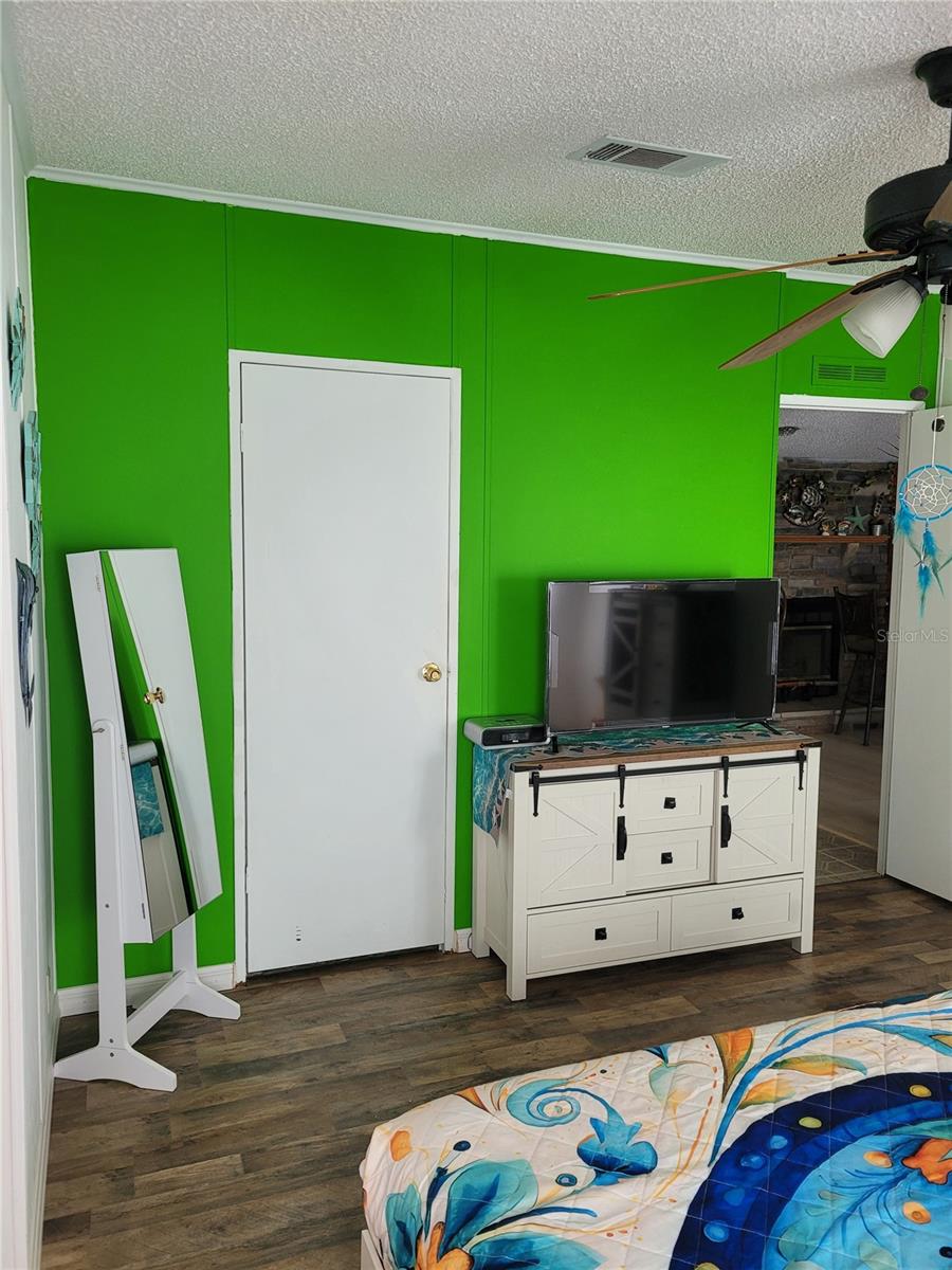 LAKE WEIR HEIGHTS - Residential